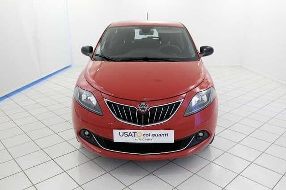 Lancia Ypsilon usata a Mantova (8)