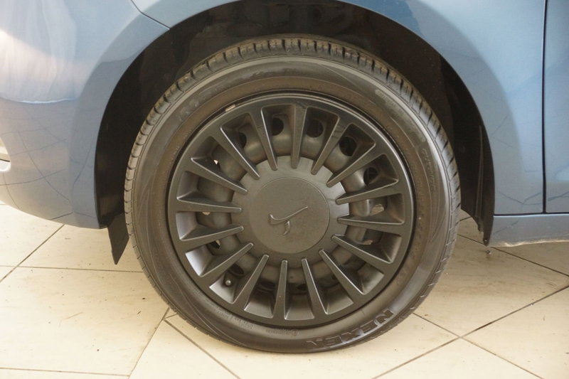 Lancia Ypsilon usata a Torino (13)