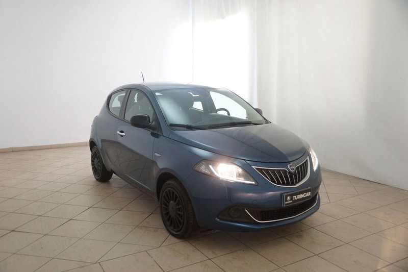 Lancia Ypsilon usata a Torino (14)