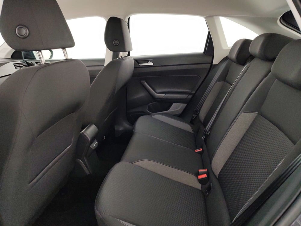 Volkswagen Taigo usata a Massa-Carrara (10)