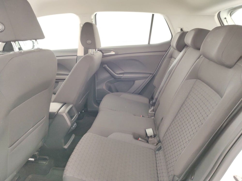 Volkswagen T-Cross usata a Massa-Carrara (14)