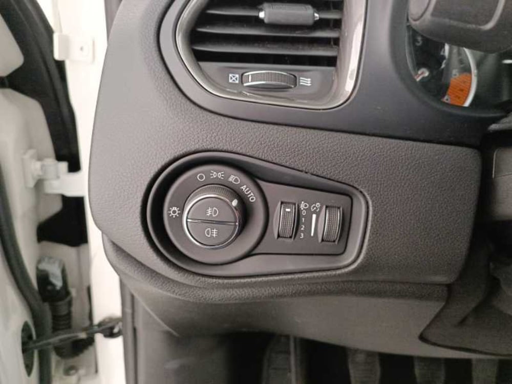 Jeep Renegade usata a Treviso (13)