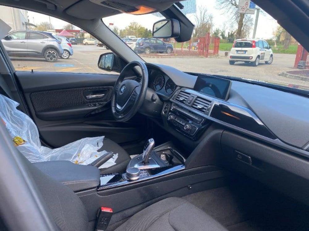 BMW Serie 3 usata a Modena (10)