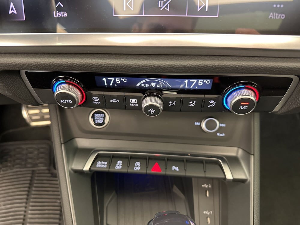 Audi Q3 Sportback usata a Caserta (19)