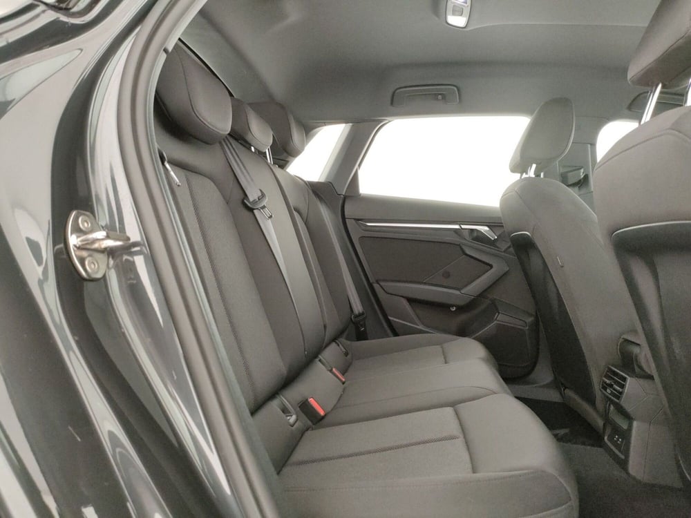 Audi A3 Sportback usata a Napoli (9)