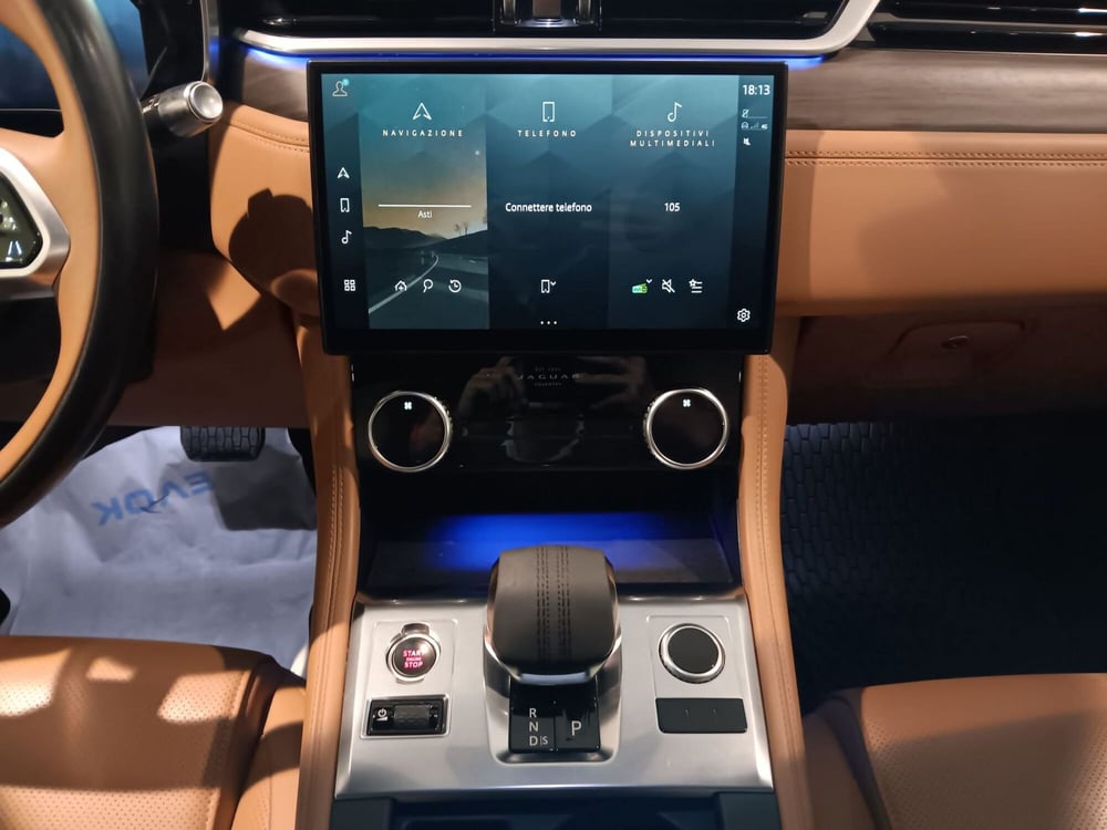 Jaguar F-Pace usata a Asti (17)