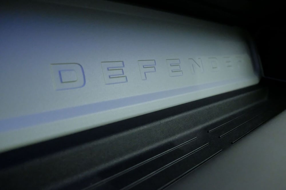 Land Rover Defender usata a Mantova (18)