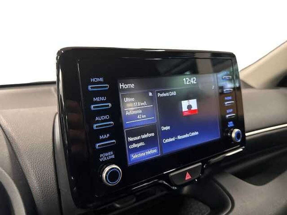 Toyota Yaris usata a Prato (14)