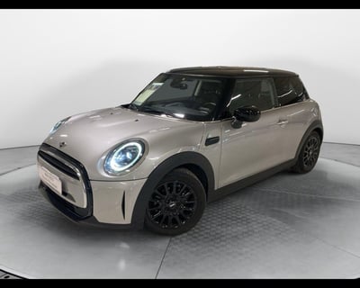 MINI Mini 3p 1.5 C Classic auto del 2023 usata a Teverola