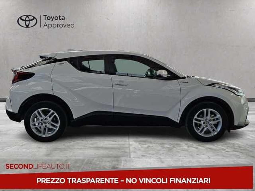 Toyota Toyota C-HR usata a Chieti (15)