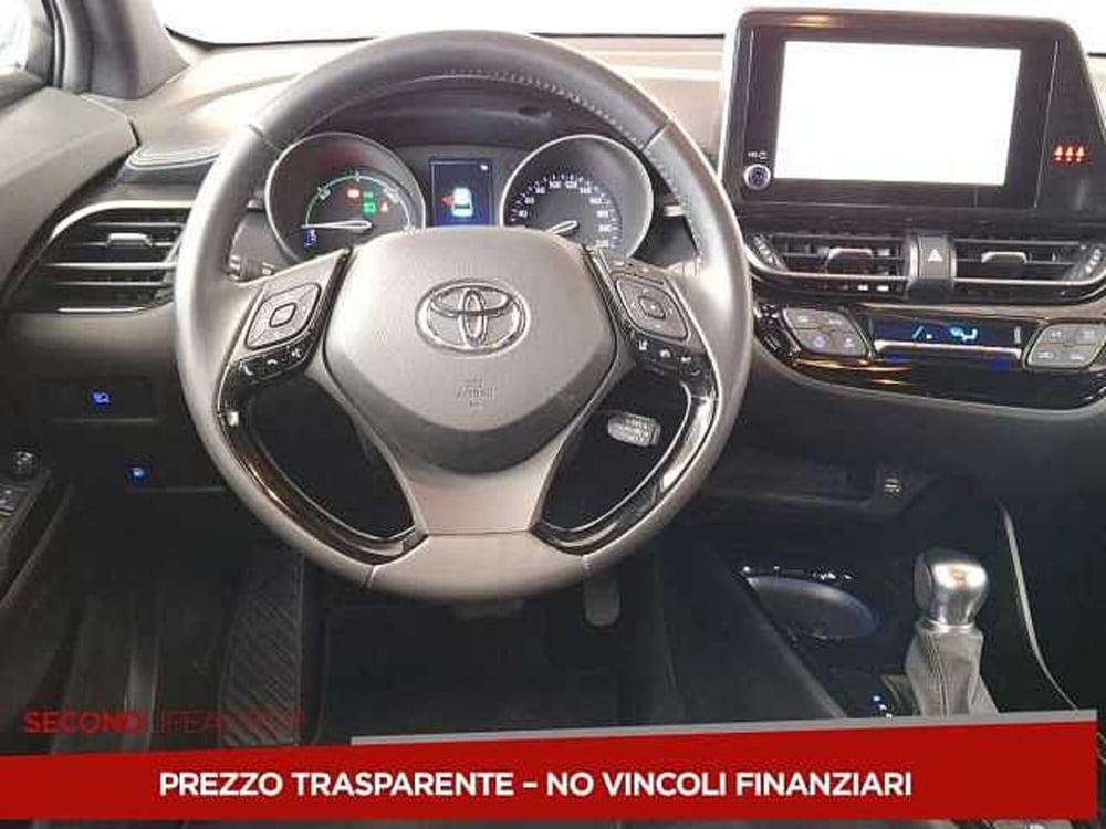Toyota Toyota C-HR usata a Chieti (15)