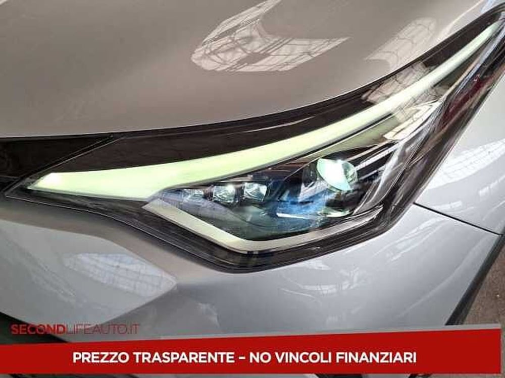 Toyota Toyota C-HR usata a Chieti (5)