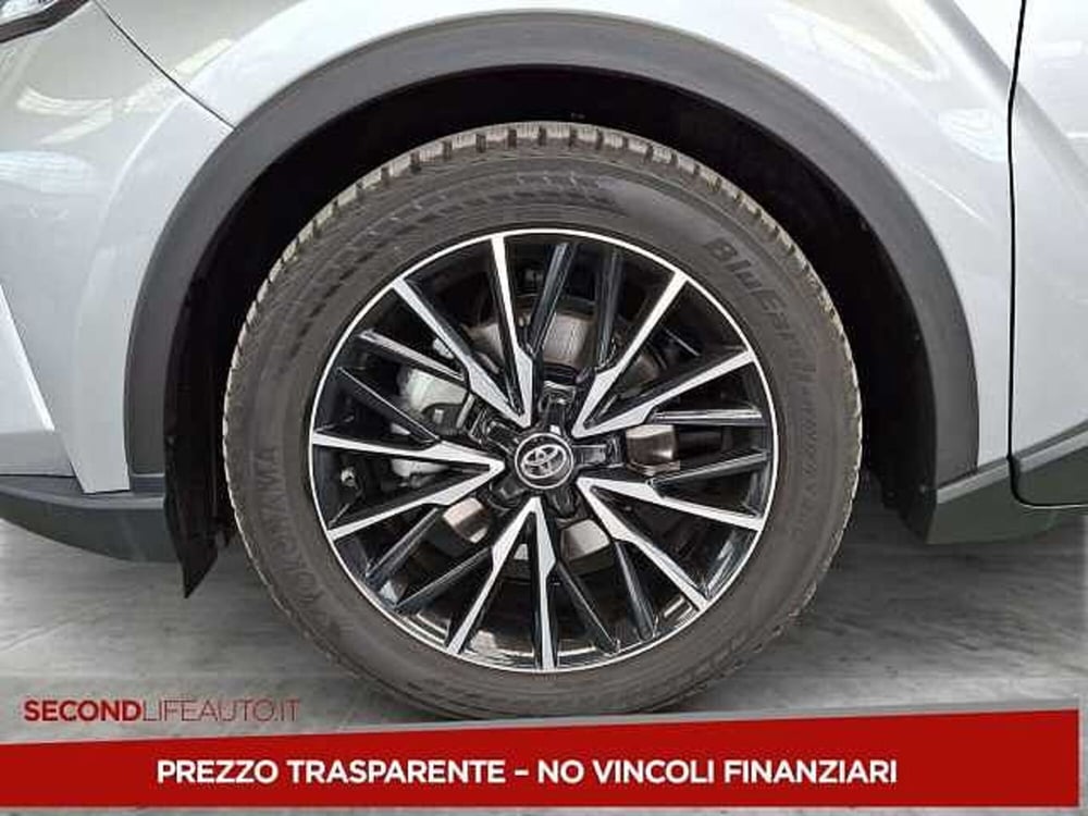 Toyota Toyota C-HR usata a Chieti (6)