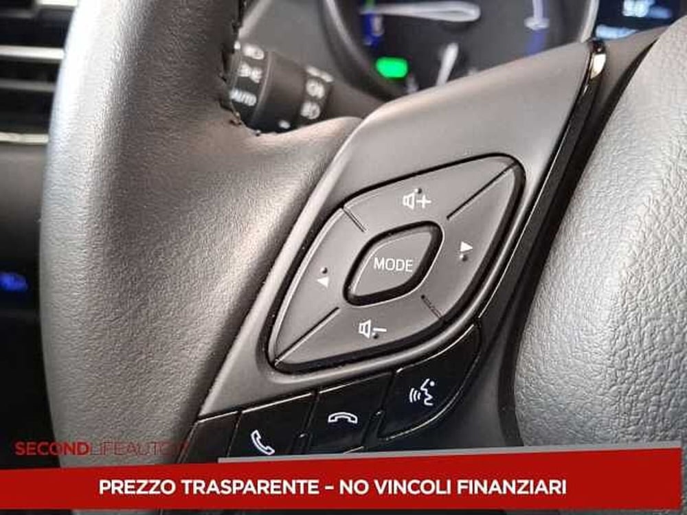 Toyota Toyota C-HR usata a Chieti (9)