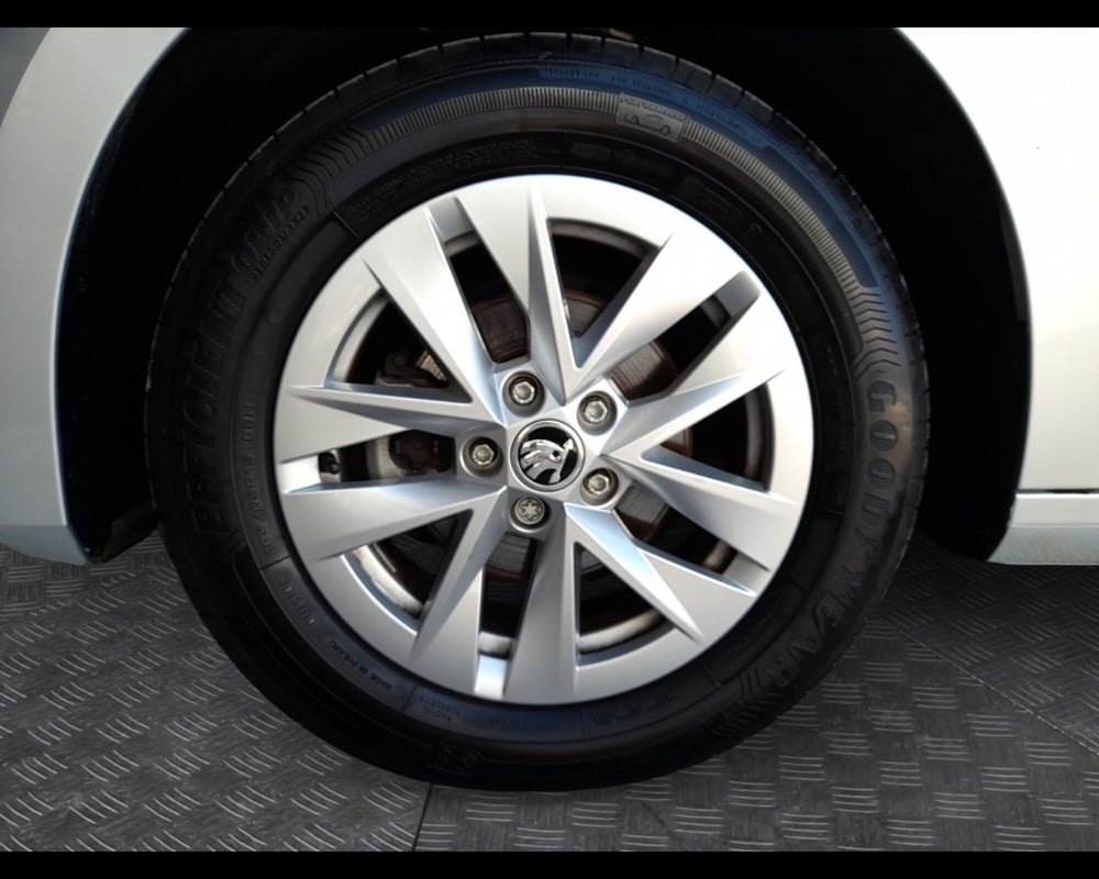 Skoda Fabia usata a Ravenna (14)