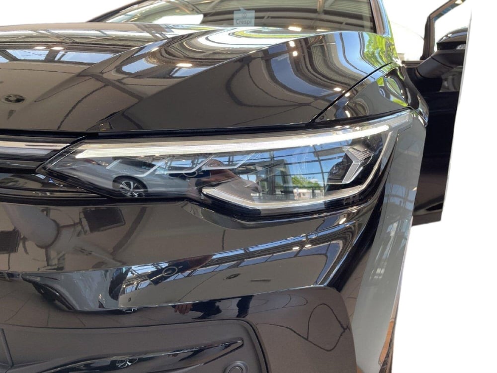 Volkswagen Golf Variant nuova a Varese (16)