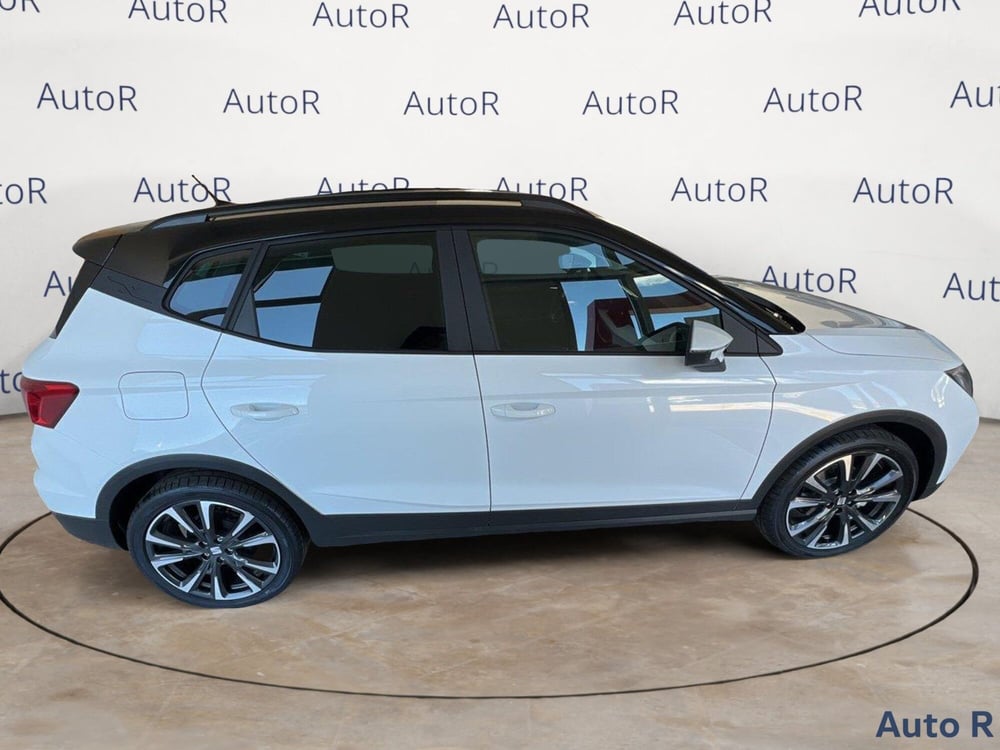 SEAT Arona nuova a Potenza (4)