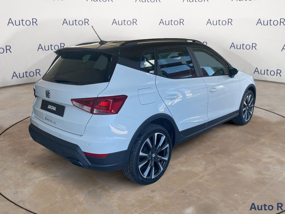 SEAT Arona nuova a Potenza (5)