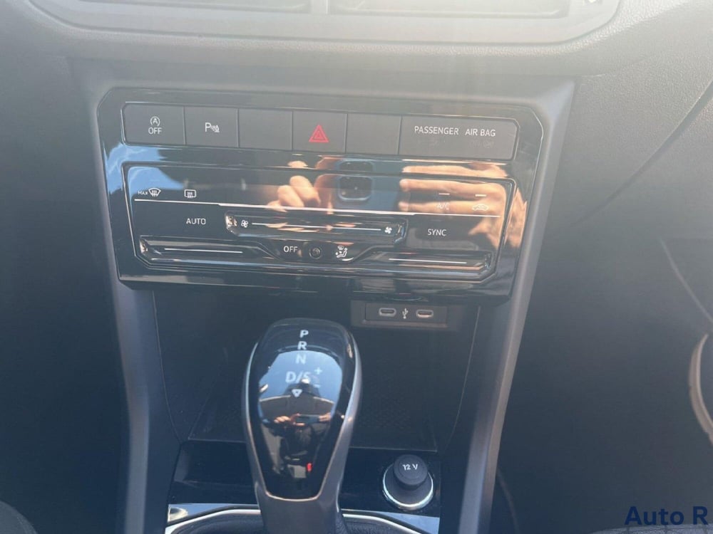 Volkswagen T-Cross usata a Potenza (14)
