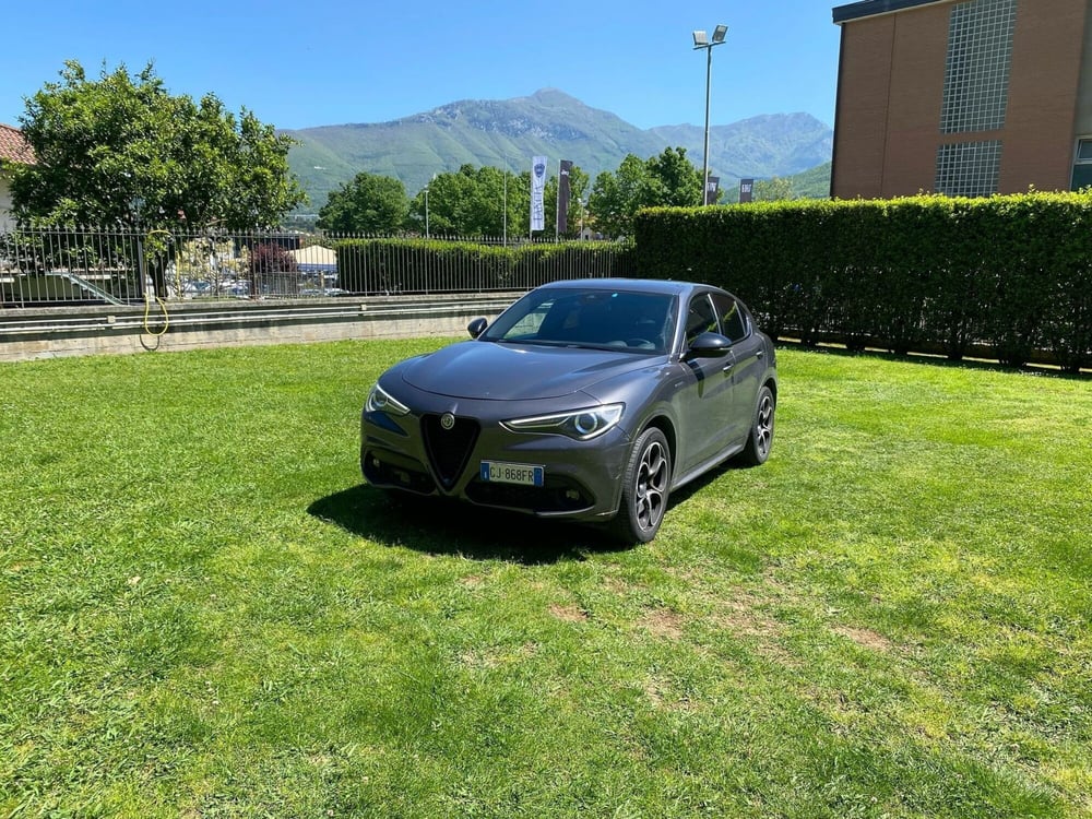 Alfa Romeo Stelvio usata a Salerno
