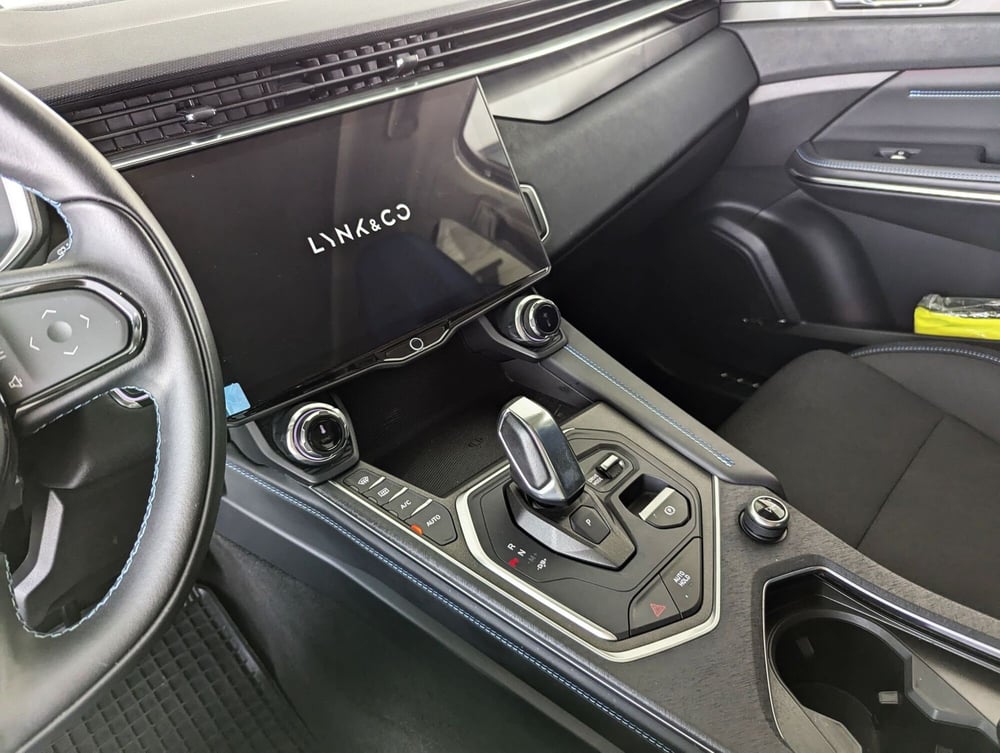 Lynk & Co 01 usata a Pescara (11)