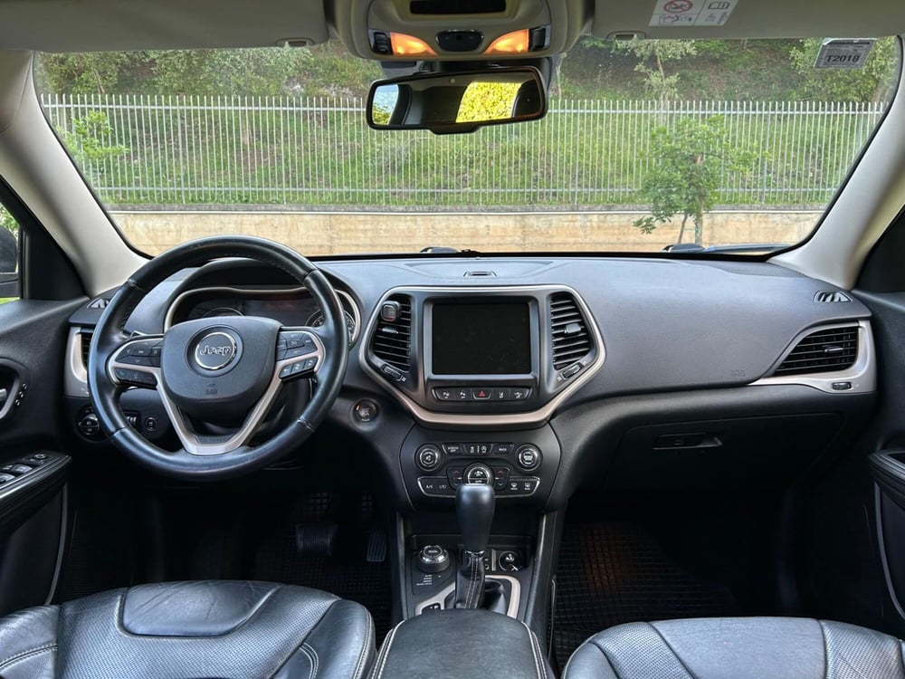 Jeep Cherokee usata a Salerno (5)