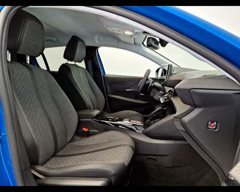 Peugeot 208 usata a Milano (10)