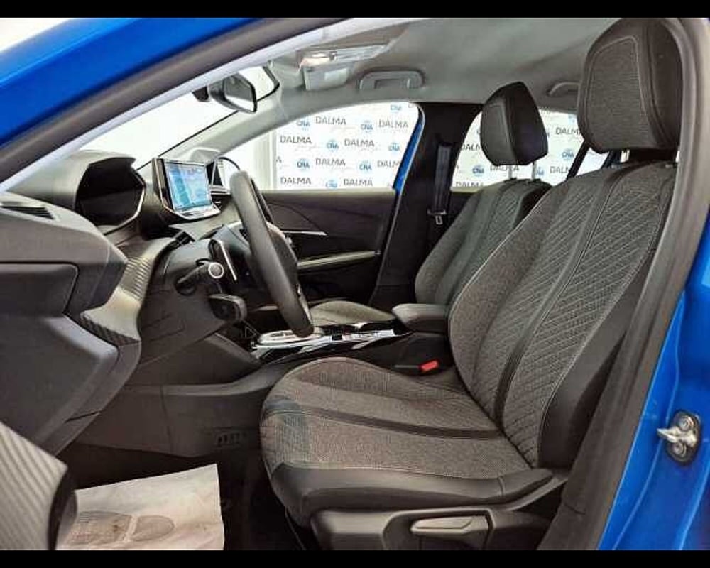 Peugeot 208 usata a Milano (5)