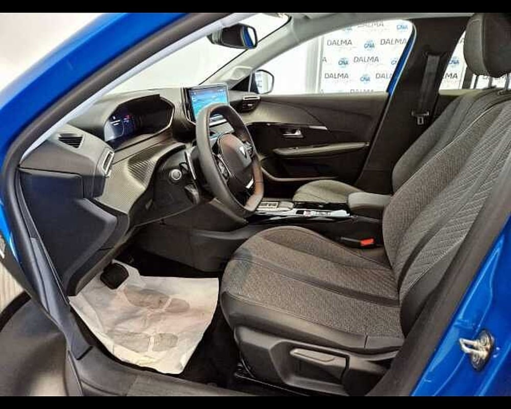 Peugeot 208 usata a Milano (6)