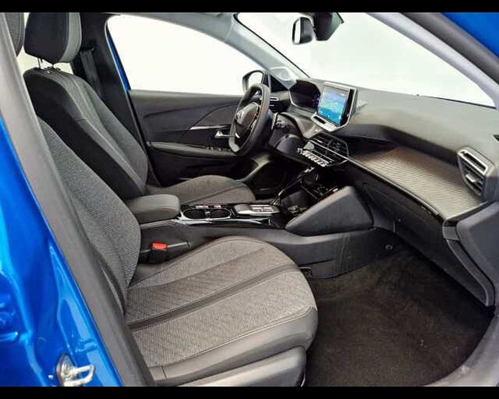 Peugeot 208 usata a Milano (9)