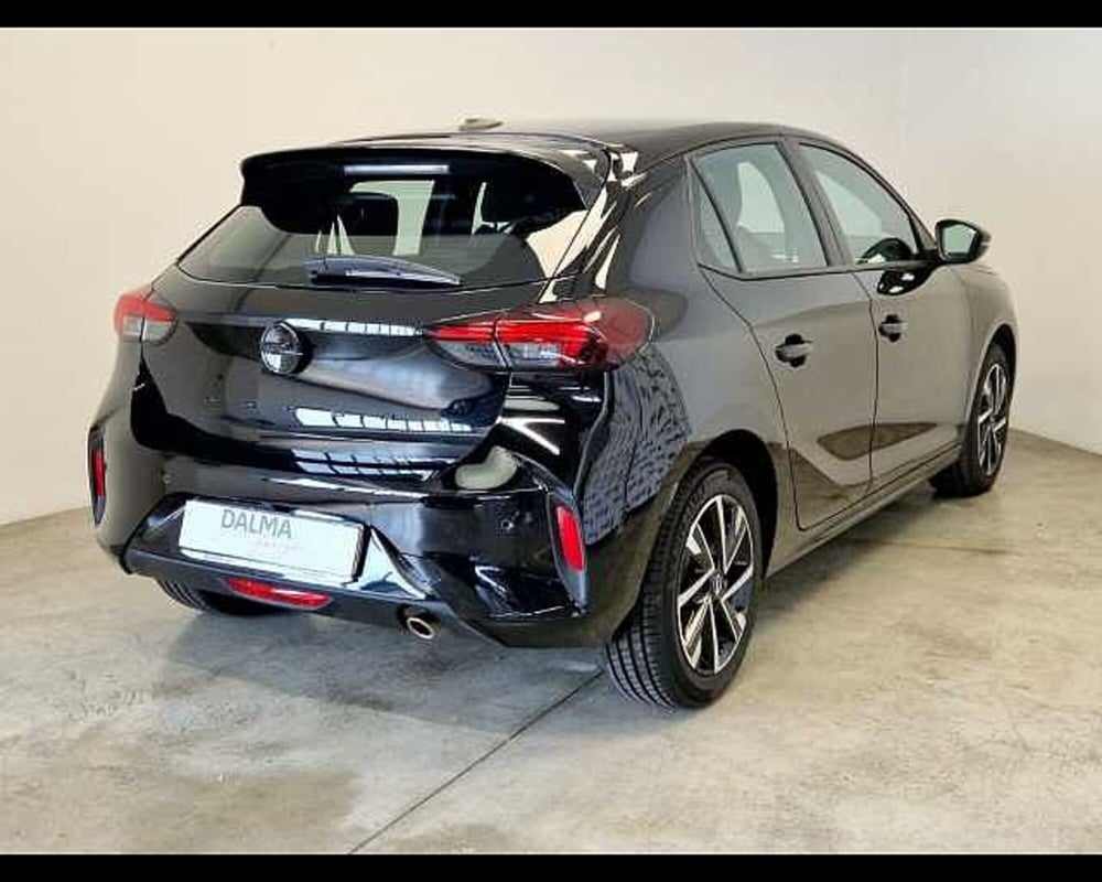 Opel Corsa usata a Milano (4)