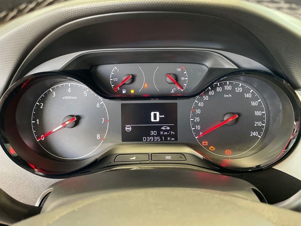 Opel Crossland X usata a Pistoia (13)