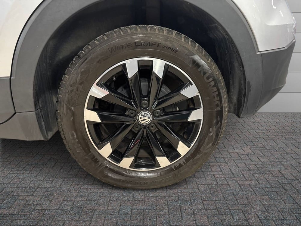 Volkswagen T-Cross usata a Prato (6)