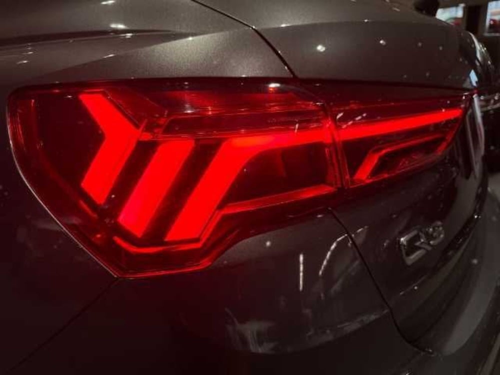 Audi Q3 usata a Pistoia (10)