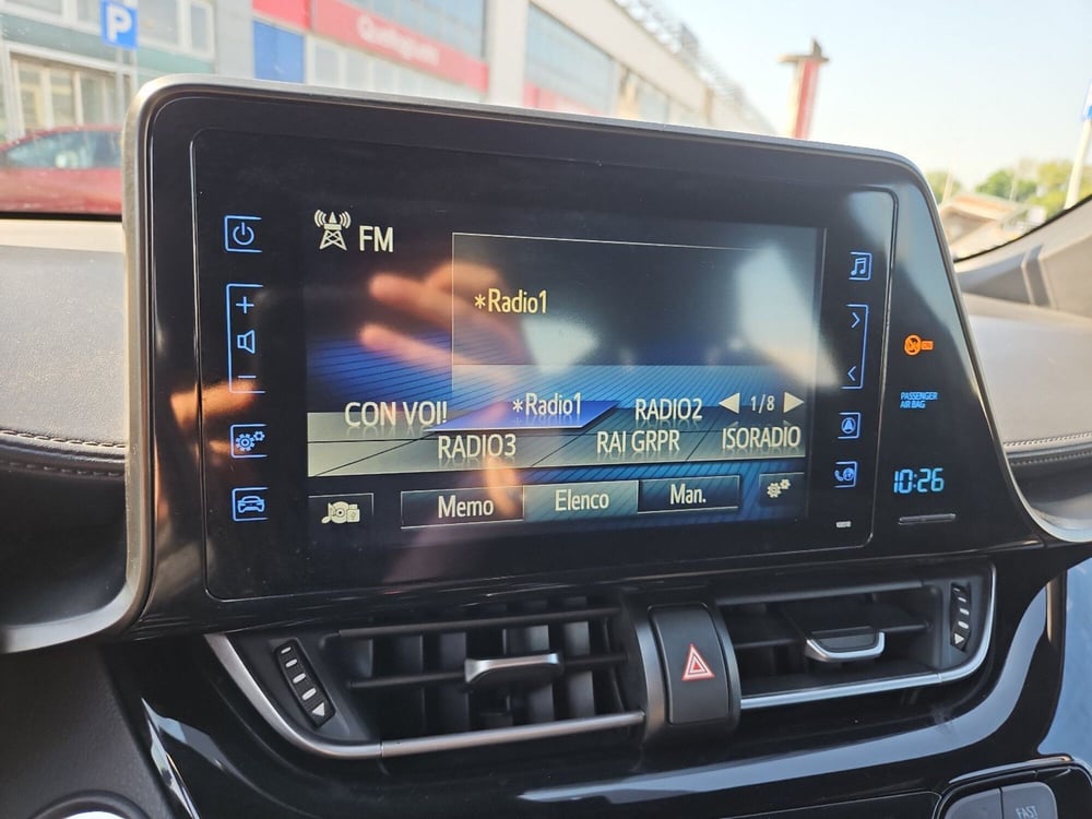 Toyota Toyota C-HR usata a Vicenza (11)