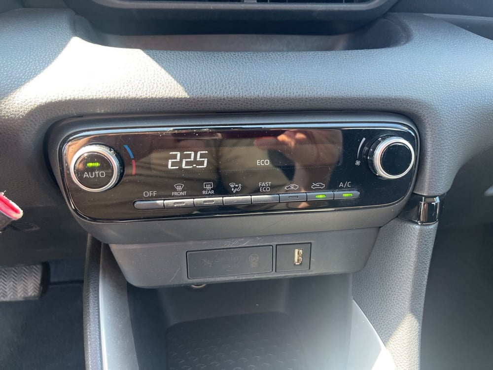 Toyota Yaris usata a Vicenza (17)