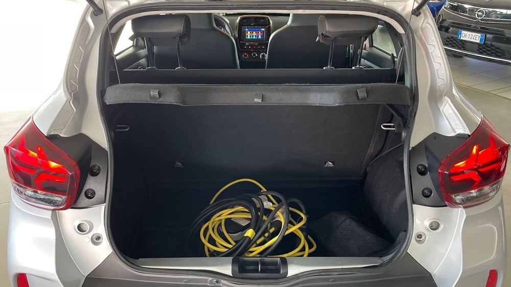 Dacia Spring usata a Varese (8)