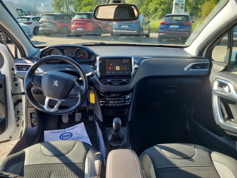 Peugeot 2008 usata a Lucca (11)