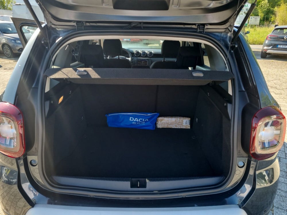 Dacia Duster usata a Lucca (13)