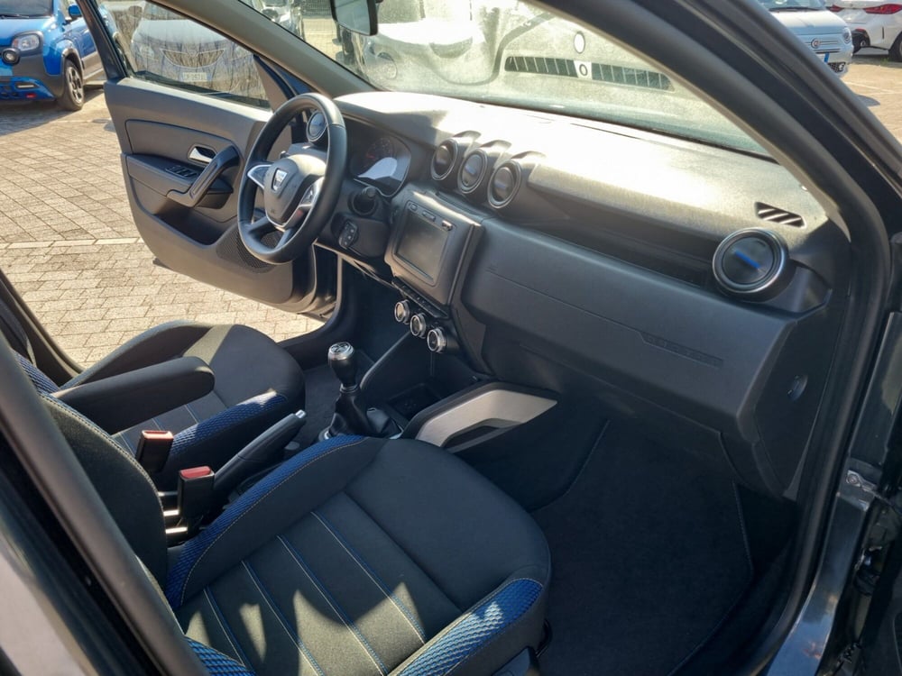 Dacia Duster usata a Lucca (16)