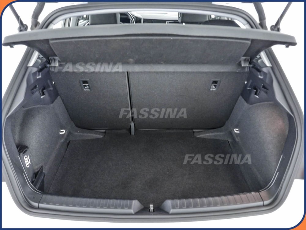 Audi A1 allstreet usata a Milano (11)