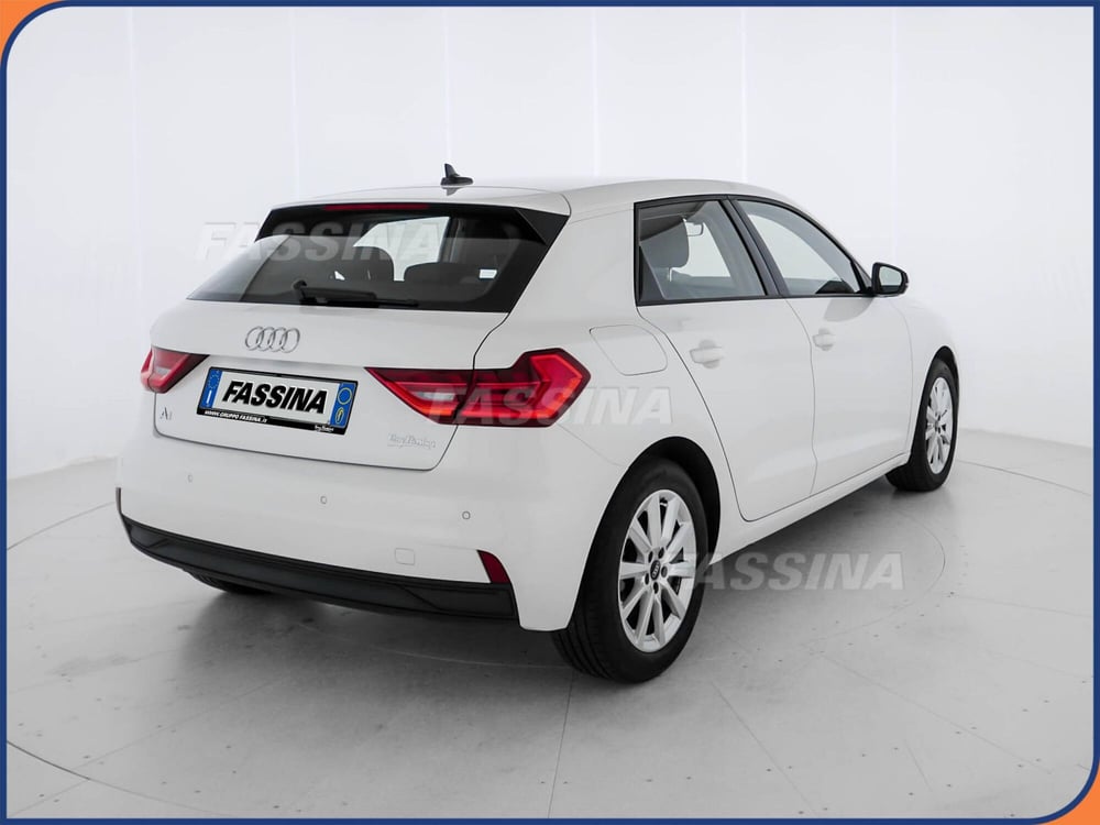 Audi A1 allstreet usata a Milano (6)