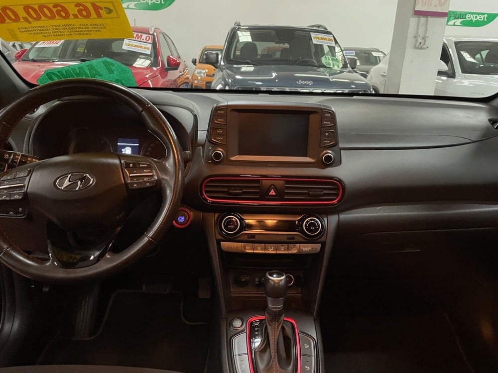 Hyundai Kona usata a Lucca (13)