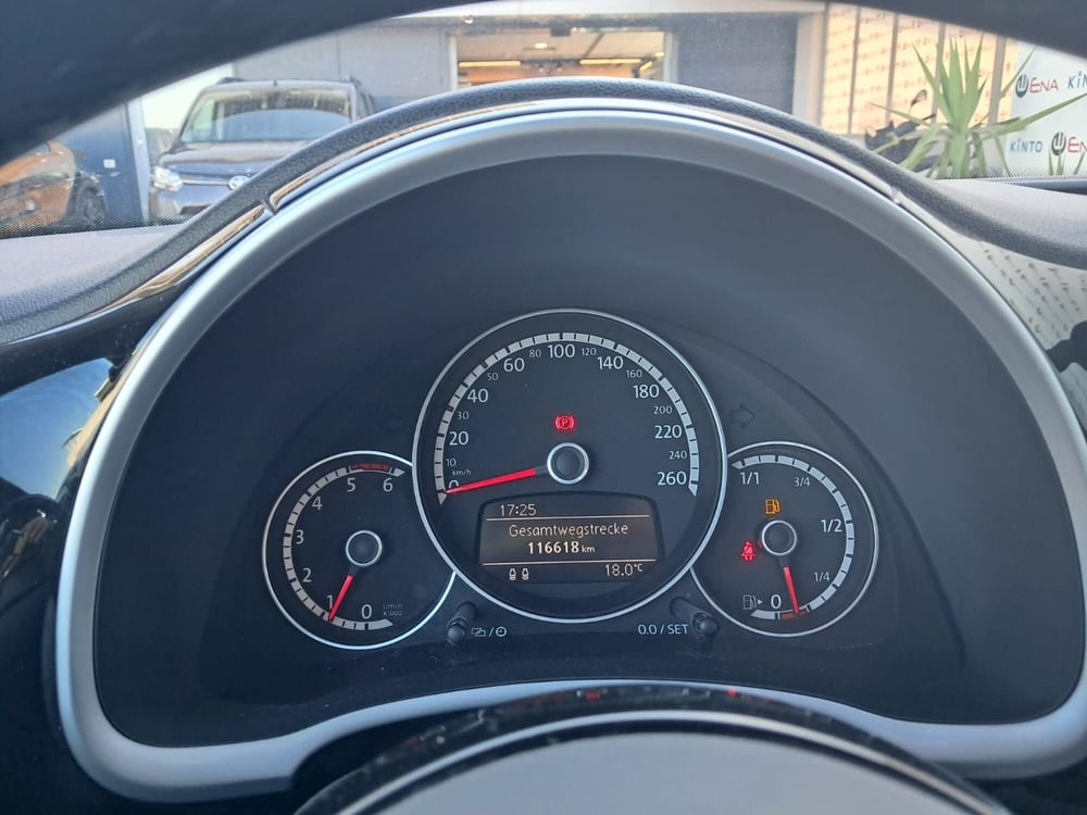 Volkswagen Maggiolino usata a Cagliari (13)