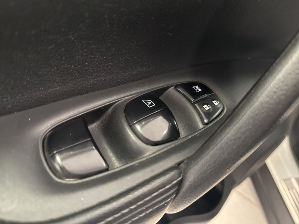 Nissan X-Trail usata a Palermo (8)