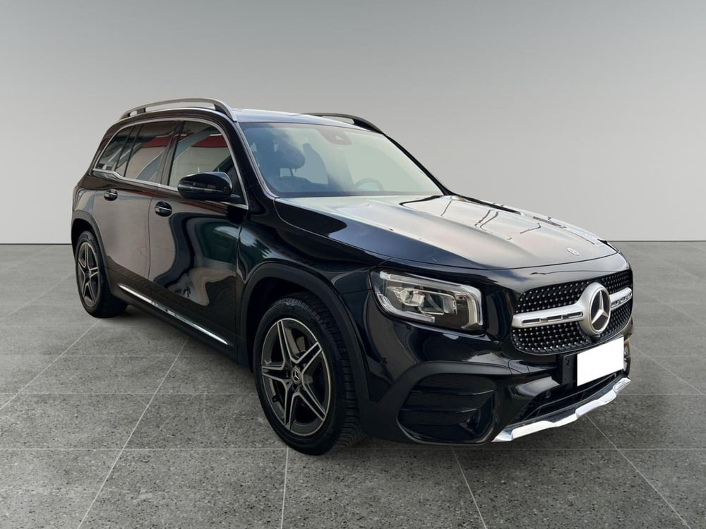 Mercedes-Benz GLB usata a Bari (5)