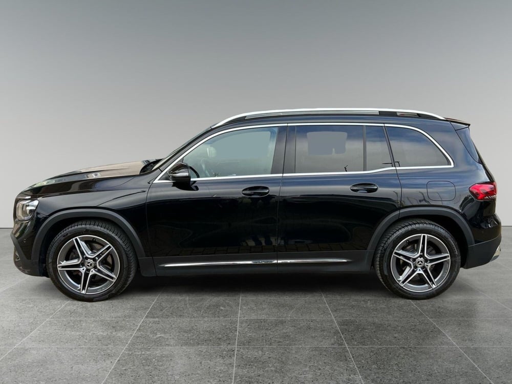Mercedes-Benz GLB usata a Bari (6)