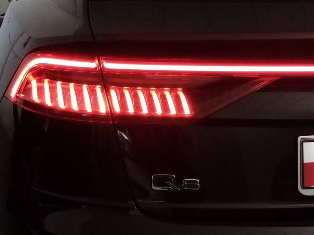 Audi Q8 usata a Bari (14)
