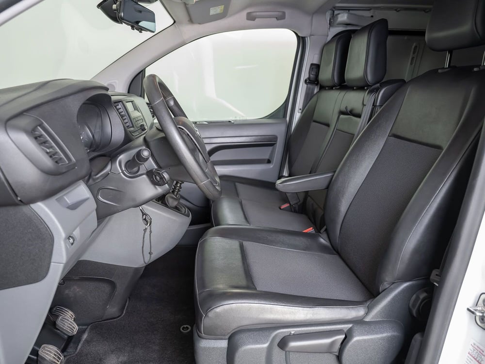 Toyota Proace usata a Barletta-Andria-Trani (10)