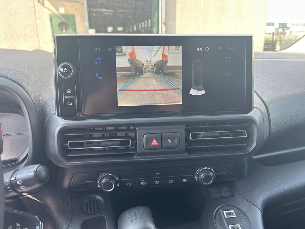 Toyota Proace City nuova a Bergamo (15)